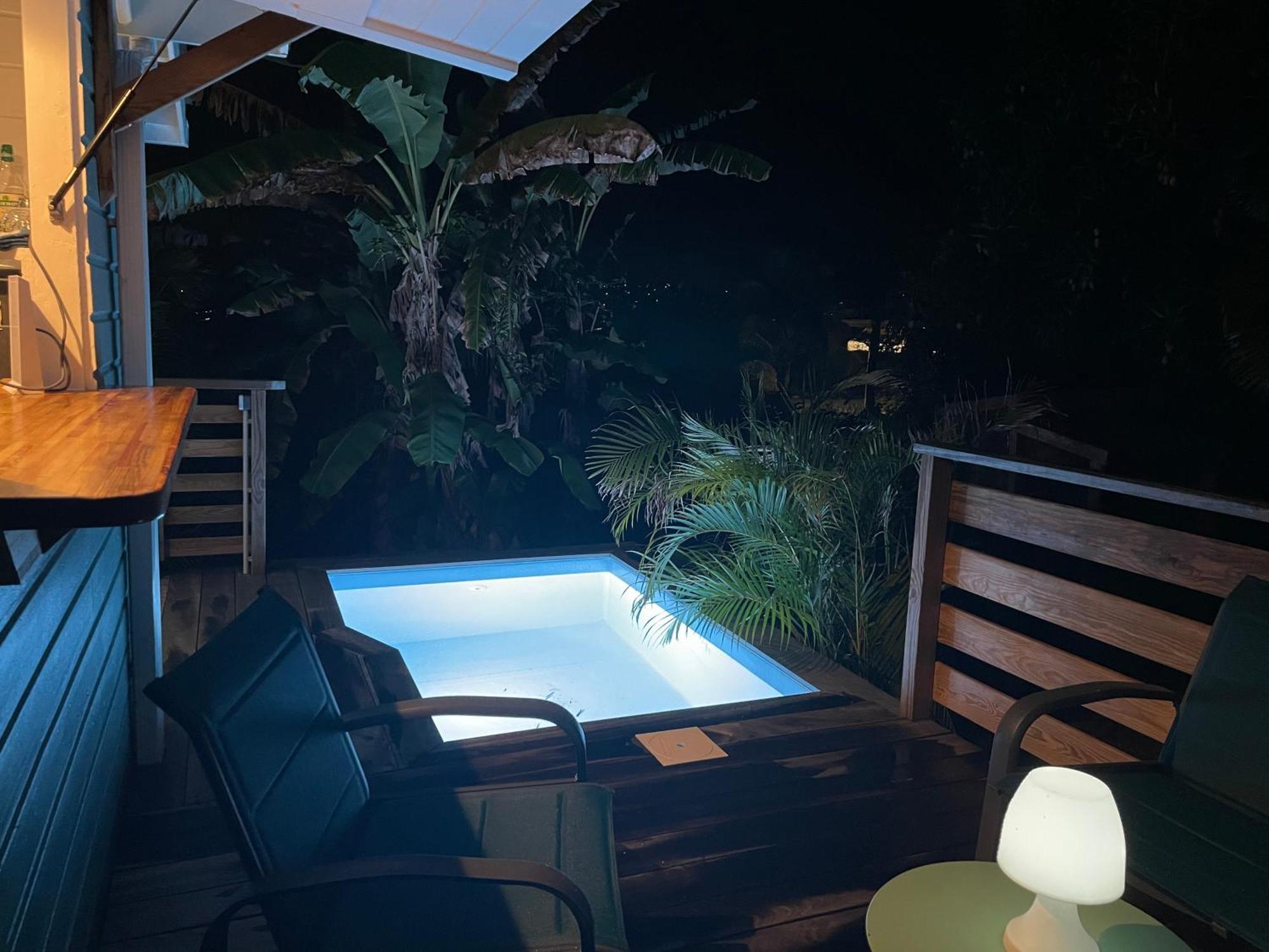 Tres Joli Bungalow Et Sa Petite Piscine Privee Riviere-Salee Eksteriør bilde